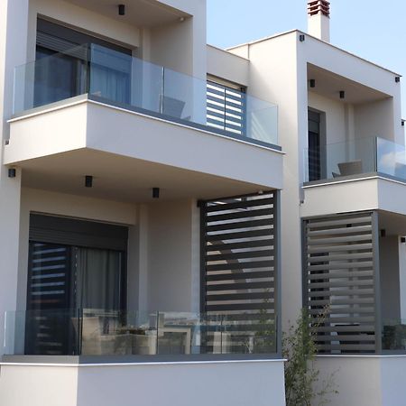 Almyres Luxurious Residences Miloi  Exterior photo